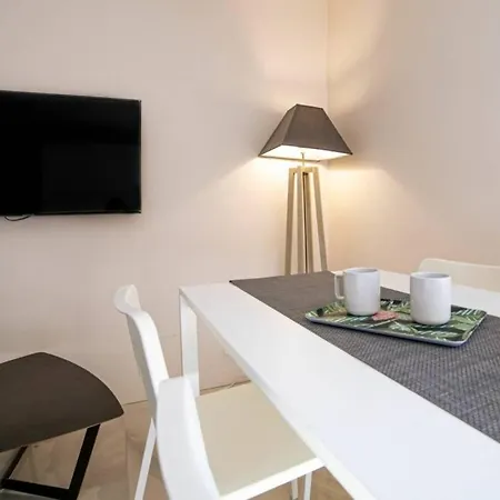 Apartment Coeur De Cannes